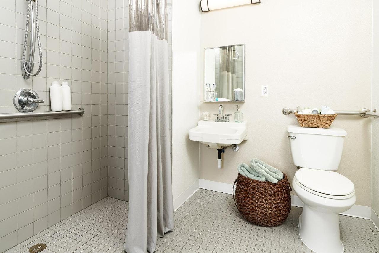 Intown Suites Extended Stay St. Louis Mo - St. Charles Saint Charles Exterior photo